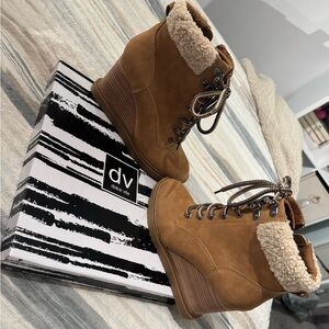 Dolce vita wedge bootl heels